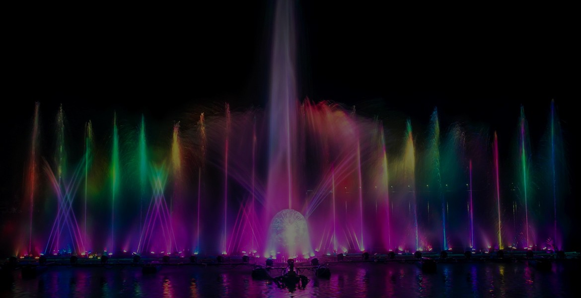 虹色の噴水イメージにMETAマルチブースターが適用されず暗く見えている。